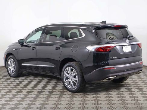 Used 2023 Buick Enclave Essence w/ Experience Buick Package AWD/4WD image 11