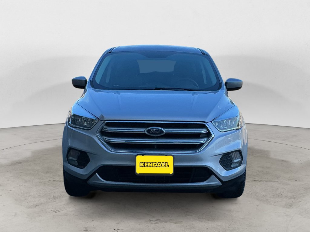 Used 2017 Ford Escape SE AWD/4WD image 3