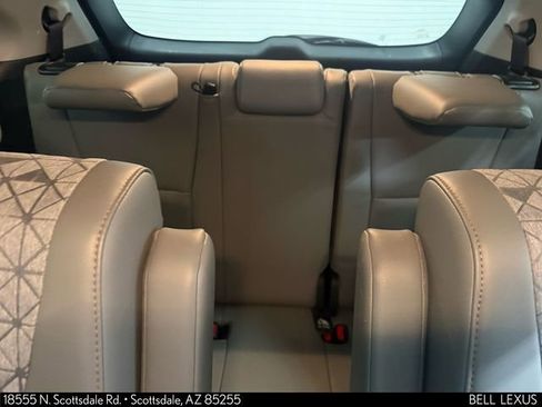 Used 2022 Toyota Highlander Bronze Edition image 26