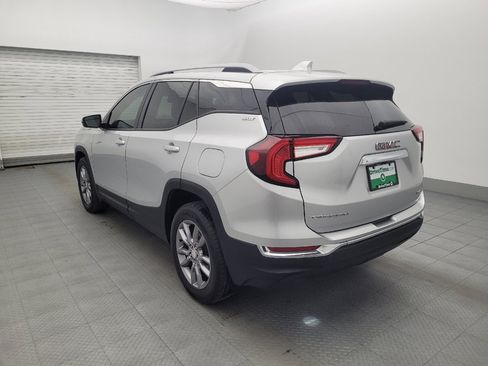 Used 2022 GMC Terrain SLT image 5