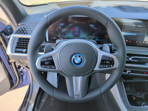 Used 2026 BMW X5 xDrive50e AWD/4WD image 18