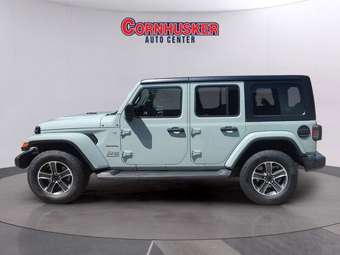 Used 2023 Jeep Wrangler Unlimited Sahara w/ Cold Weather Group AWD/4WD image 4