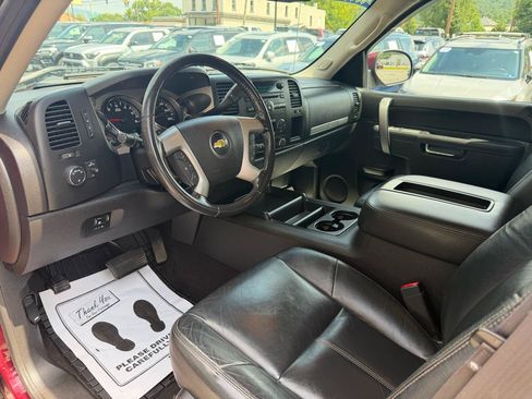 Used 2013 Chevrolet Silverado 2500 LT w/ Z71 Appearance Package AWD/4WD image 12