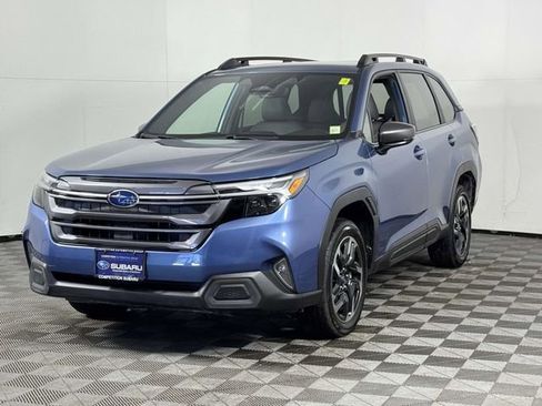 Certified 2025 Subaru Forester Limited image 7