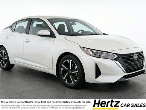 Used 2025 Nissan Sentra SV image 1