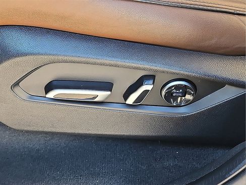 Used 2022 Acura MDX SH-AWD w/ Advance Package image 23