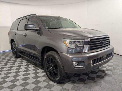 Used 2020 Toyota Sequoia TRD Sport w/ TRD Sport Premium Package AWD/4WD image 4
