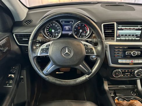 Used 2015 Mercedes-Benz ML 350 2WD image 16