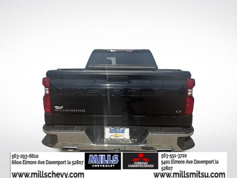 Used 2022 Chevrolet Silverado 1500 LT AWD/4WD image 6