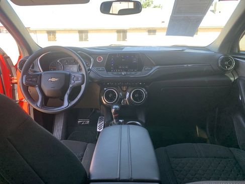 Certified 2021 Chevrolet Blazer LT FWD image 25