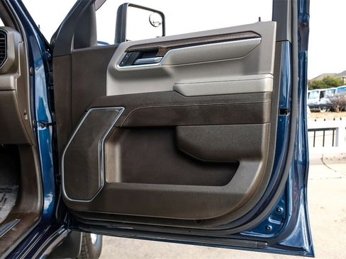 Used 2022 Chevrolet Silverado 1500 LT w/ Max Trailering Package image 44