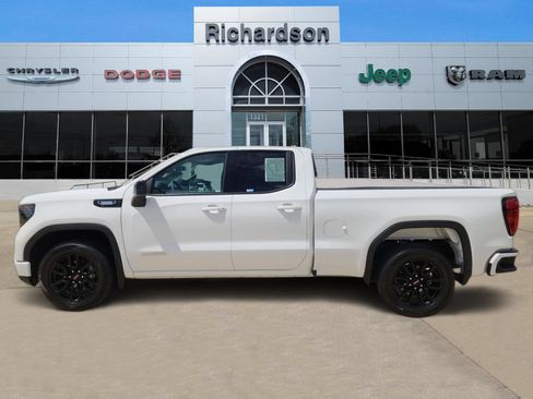 Used 2026 GMC Sierra 1500 Elevation RWD image 3