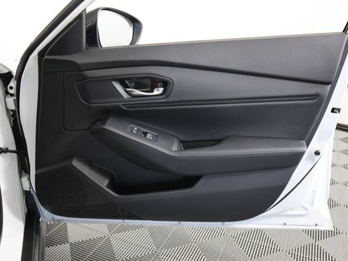Used 2024 Honda Accord Sport image 25