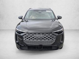 Certified 2025 Audi Q5 Premium w/ Convenience Package video 2