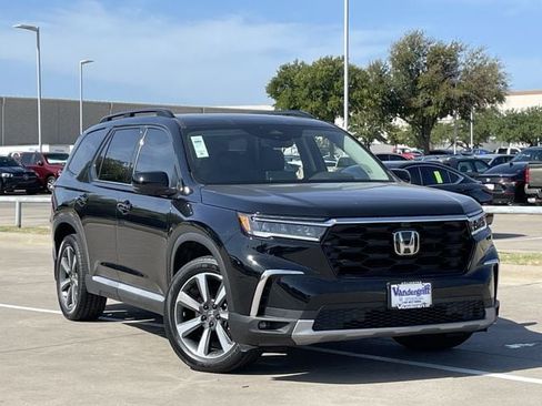 Certified 2024 Honda Pilot Elite image 2