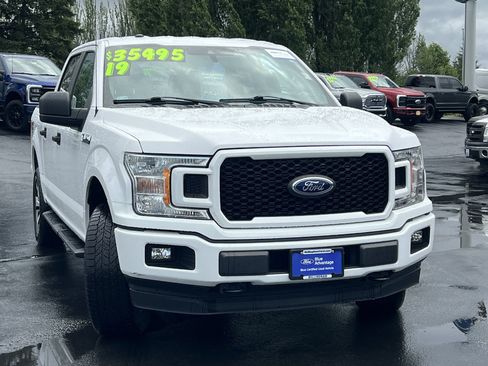 Certified 2019 Ford F150 XL w/ Equipment Group 101A Mid AWD/4WD image 4