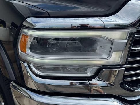 Used 2022 RAM 2500 Laramie AWD/4WD image 12