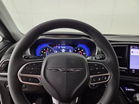 New 2026 Chrysler Pacifica Select FWD image 14