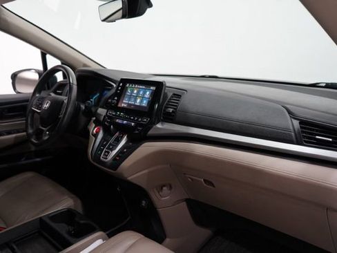 Used 2023 Honda Odyssey EX-L image 17
