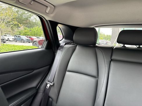 Certified 2024 MAZDA CX-30 AWD 2.5 S w/ Preferred Package image 17