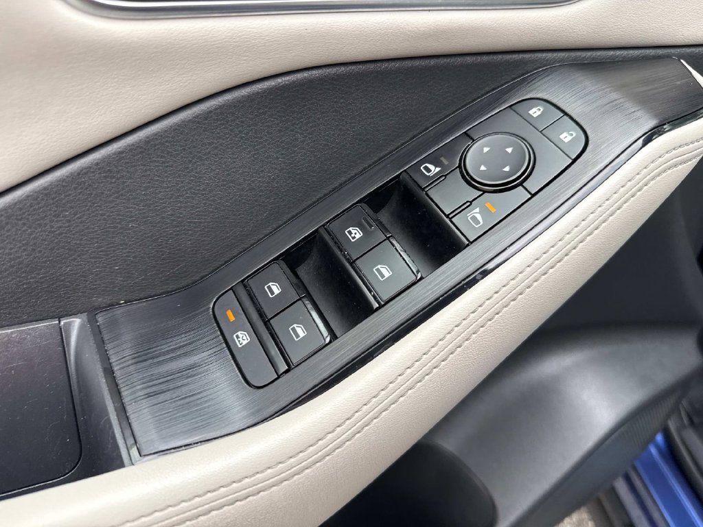Used 2021 Nissan Rogue SV w/ Premium Package FWD image 22