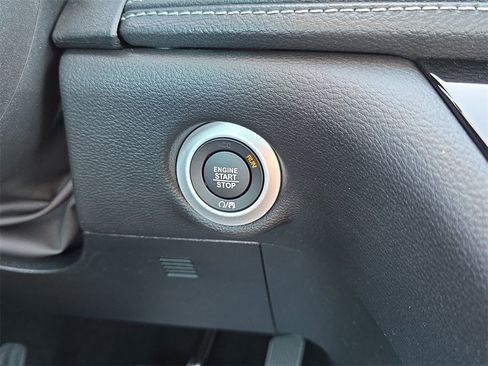 New 2026 Chrysler Pacifica Select image 29