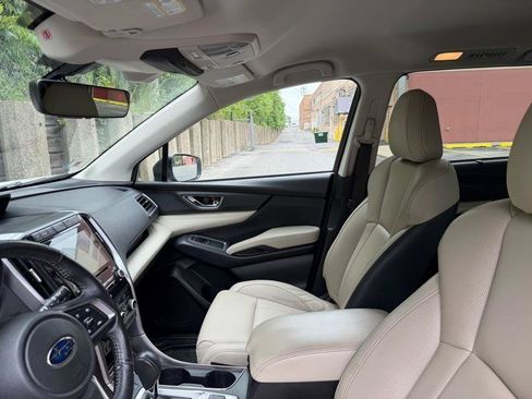 Used 2019 Subaru Ascent Limited AWD/4WD image 16