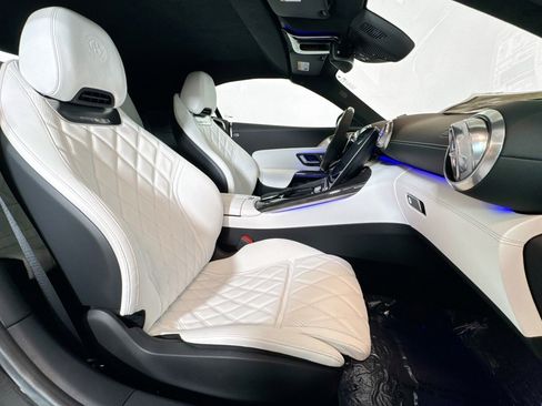 New 2025 Mercedes-Benz SL 63 AMG S e Performance 4MATIC image 24