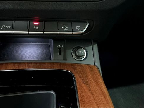 Used 2022 Audi Q5 2.0T Premium Plus w/ Premium Plus Package image 34