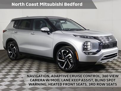 Used 2024 Mitsubishi Outlander SE