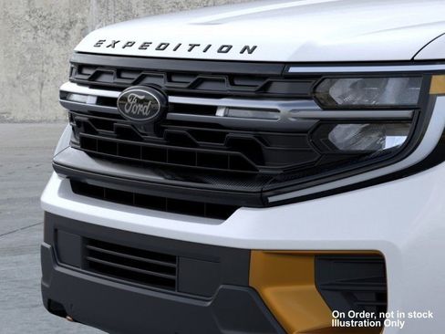 New 2026 Ford Expedition Tremor image 13