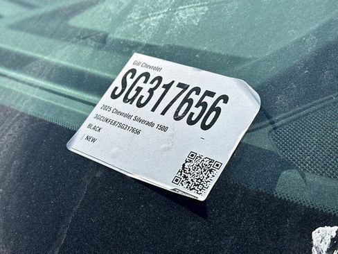 New 2025 Chevrolet Silverado 1500 LT Trail Boss w/ Convenience Package II image 3