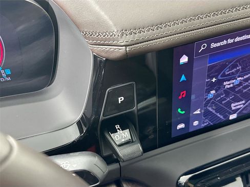 Certified 2025 Porsche Panamera 4 AWD/4WD image 24