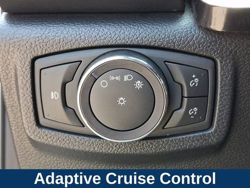 Used 2019 Ford Expedition Limited w/ Equipment Group 302A AWD/4WD image 9