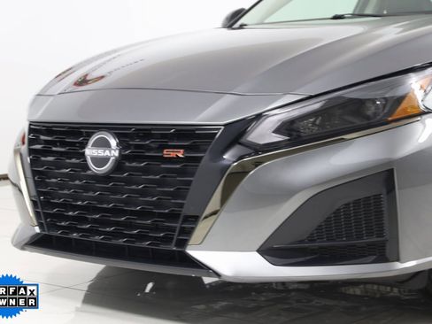 Used 2023 Nissan Altima 2.5 SR image 43
