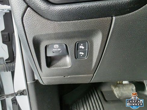 Used 2022 RAM 1500 Big Horn AWD/4WD image 19