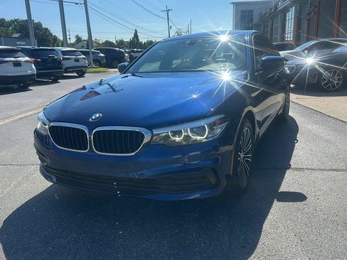 Used 2019 BMW 530i xDrive w/ Convenience Package AWD/4WD image 6