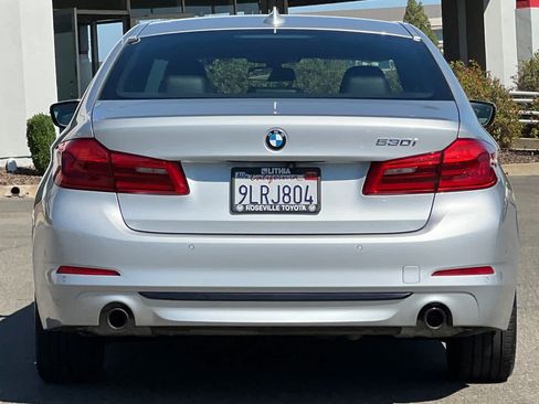 Used 2020 BMW 530i w/ Premium Package RWD image 8
