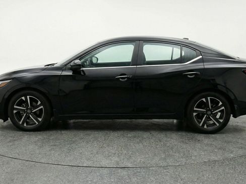 Used 2025 Nissan Sentra SV FWD image 5
