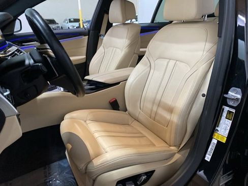 Used 2019 BMW 540i image 67