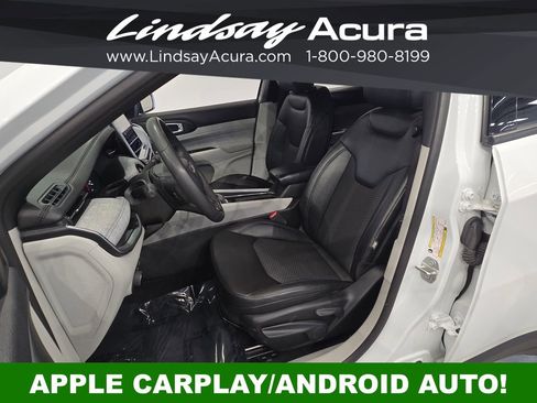 Used 2024 Jeep Compass Latitude AWD/4WD image 12