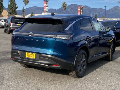 New 2026 Nissan Murano SL image 2