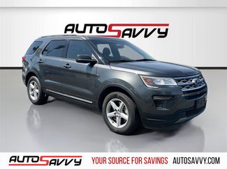 Used 2018 Ford Explorer XLT image 1