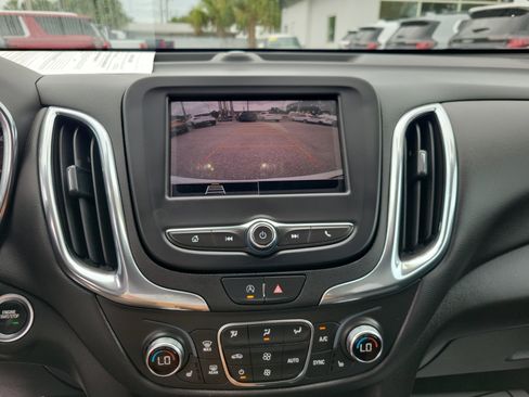 Certified 2023 Chevrolet Equinox LT FWD image 24