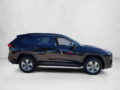 Used 2024 Toyota RAV4 XLE w/ Convenience Package FWD image 2