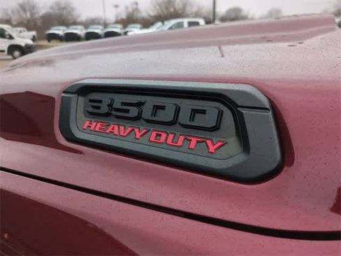 Used 2024 RAM 3500 Big Horn w/ Night Edition image 13