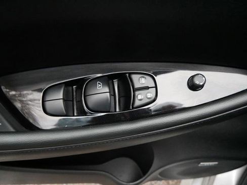 Certified 2019 Nissan Leaf SL w/ SL Technology Package image 15