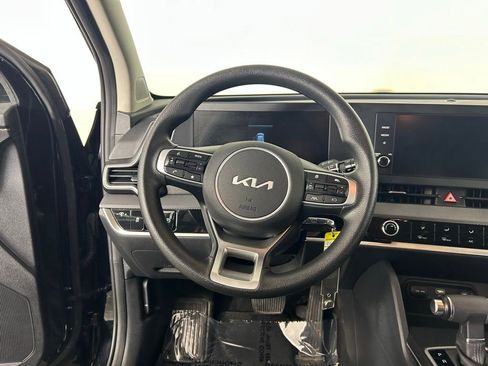 Used 2025 Kia Sportage LX AWD/4WD image 8