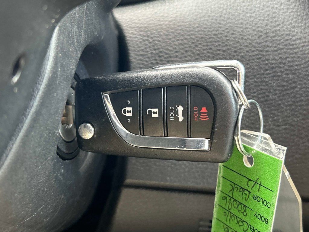 Used 2025 Toyota Corolla LE FWD image 23