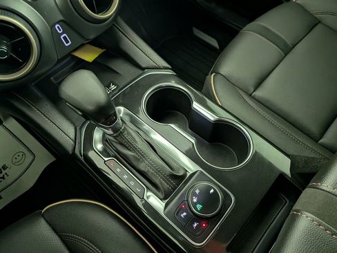 Certified 2025 Chevrolet Blazer Premier w/ Driver Confidence II Package image 30